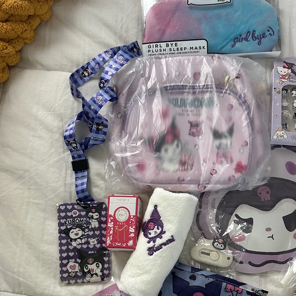 Kuromi Bundle - Picture 3 of 6